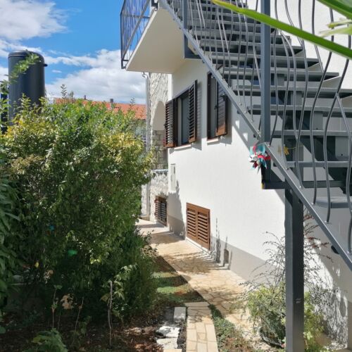 Apartmanok Parkolóhellyel Njivice, Krk - 5320 Njivice  3