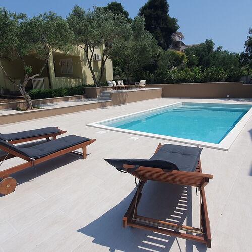 Apartmanok Családok Részére Medencével Drage, Biograd - 5904 Drage