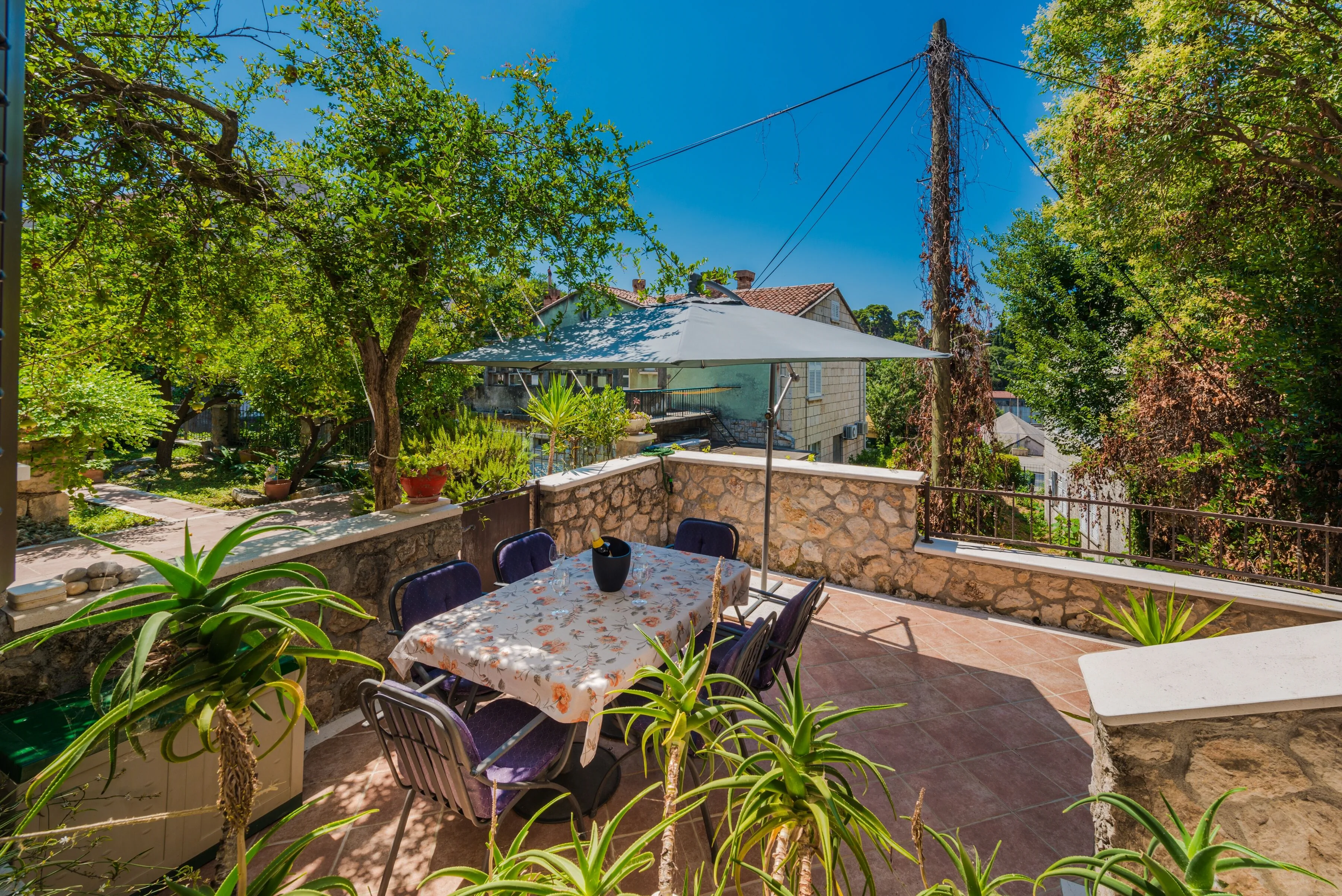 Apartments With WiFi Dubrovnik - 9073