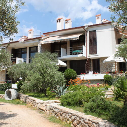 Apartmanok Parkolóhellyel Cres - 7876  4
