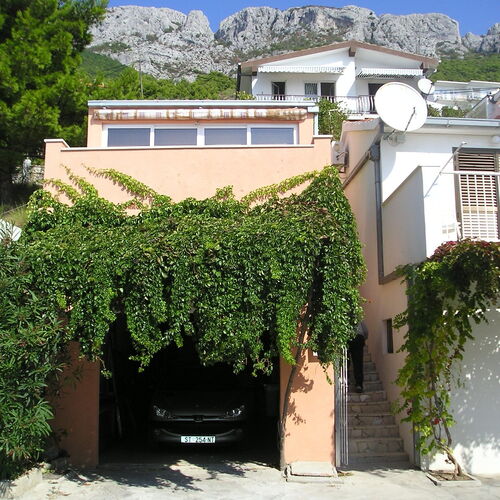 Apartmanok Parkolóhellyel Pisak, Omis - 1009 Pisak  4
