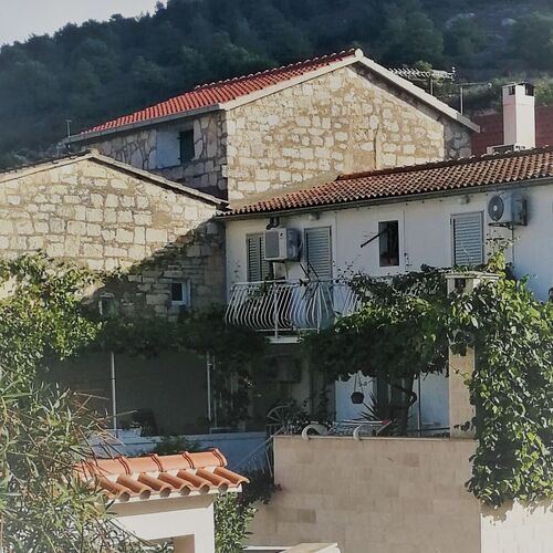 Apartmanok Parkolóhellyel Vis - 2476  4