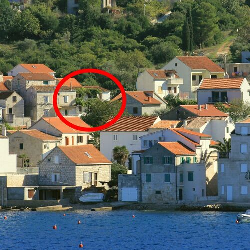 Apartmanok Parkolóhellyel Vis - 2476