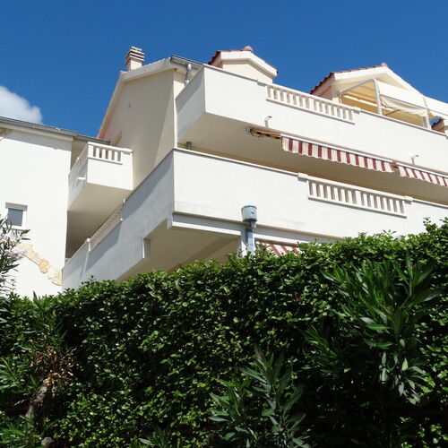 Apartmanok A Tenger Mellett Nemira, Omis - 13055 Nemira  4