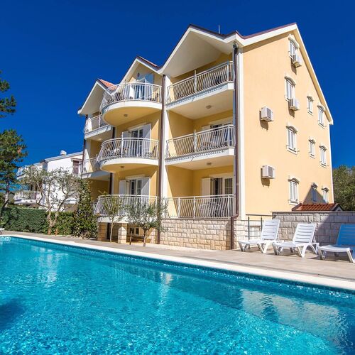 Apartmanok Medencével Jadranovo, Crikvenica - 5521 Jadranovo