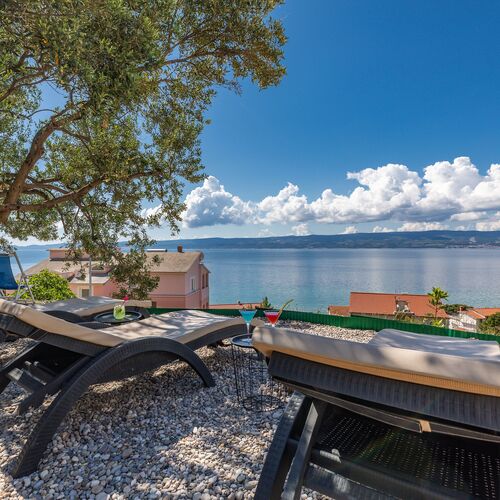 Apartmanok Parkolóhellyel Duce, Omis - 4663 Duće