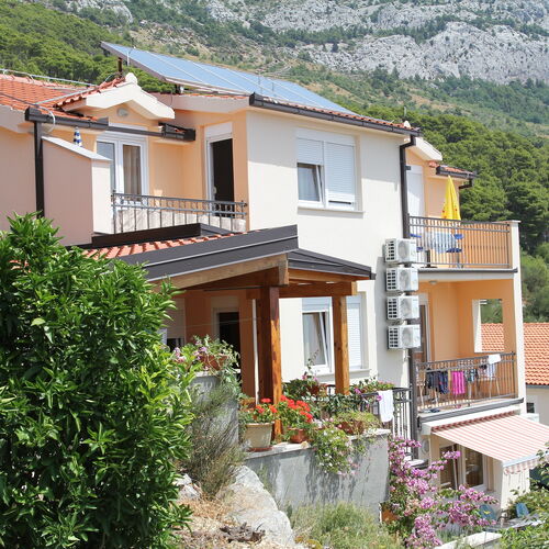 Apartmanok és Szobák A Tenger Mellett Brela, Makarska - 13118 Brela  2