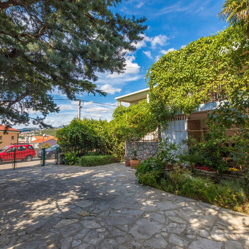 Apartmanok Parkolóhellyel Selce, Crikvenica - 2381 Selce  3
