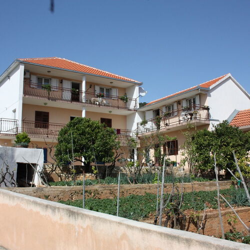 Apartmanok Parkolóhellyel Vinisce, Trogir - 6117 Vinišće  2