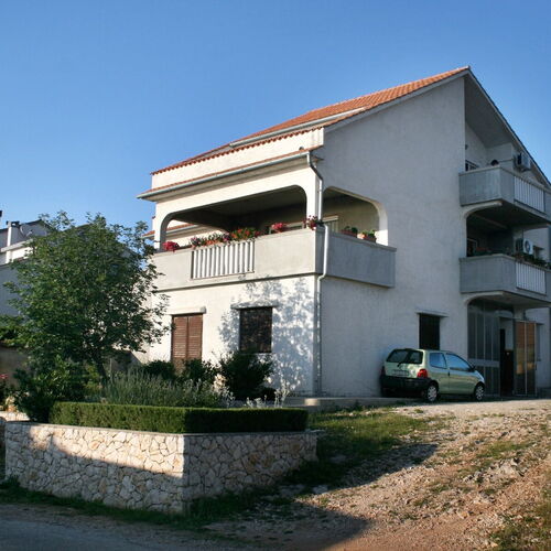 Apartmanok Parkolóhellyel Njivice, Krk - 5427 Njivice  3