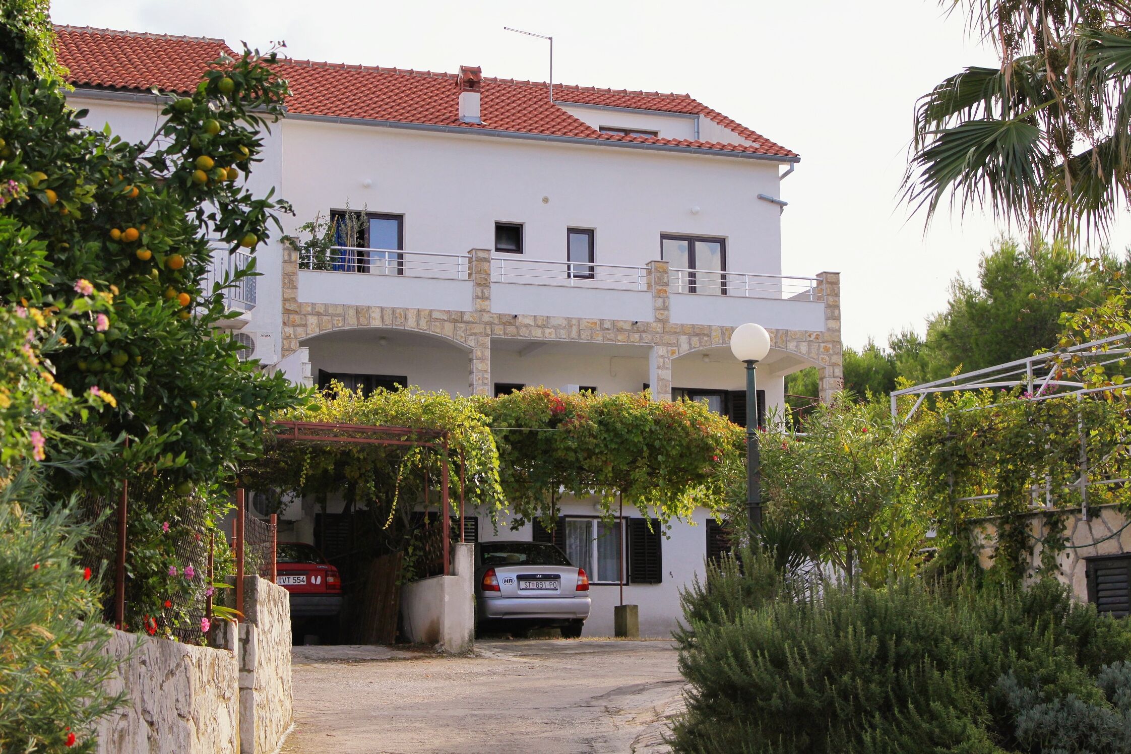 Apartmanok Parkolóhellyel Jelsa, Hvar - 5703 Jelsa
