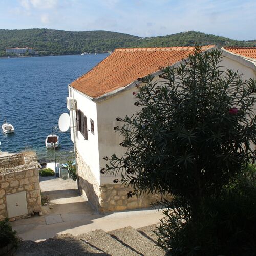 Apartmanok A Tenger Mellett Vis - 8525  2