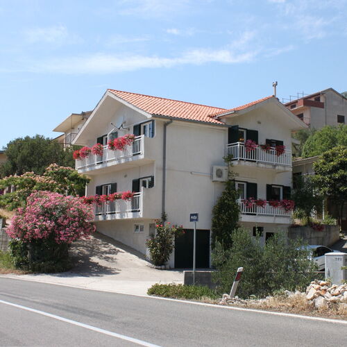 Apartmanok A Tenger Mellett Brist, Makarska - 6813 Brist  3