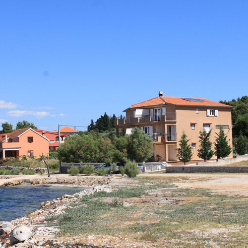 Apartmanok A Tenger Mellett Banj, Pasman - 8206 Banj  2