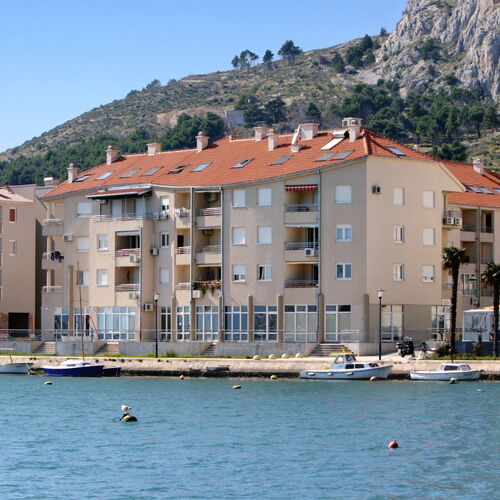 Apartmanok A Tenger Mellett Omis - 6073 Omiš  2