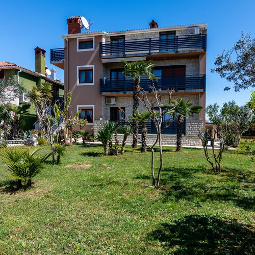 Apartmanok Családok Részére Medencével Valbandon, Fazana - 2201 Valbandon  4