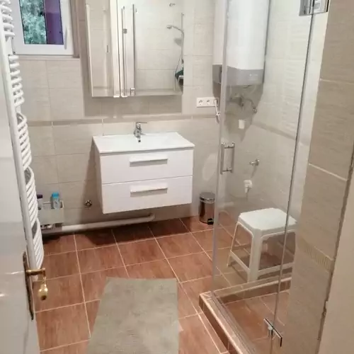 Gyöngyi Apartman Keszthely 007 kép