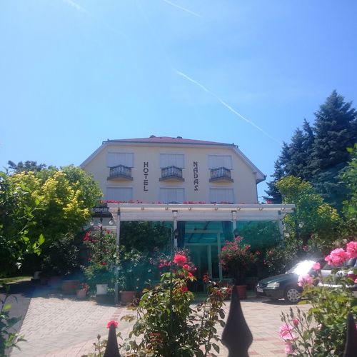 Retro Nádas Vendégház Balatonlelle ★ 4