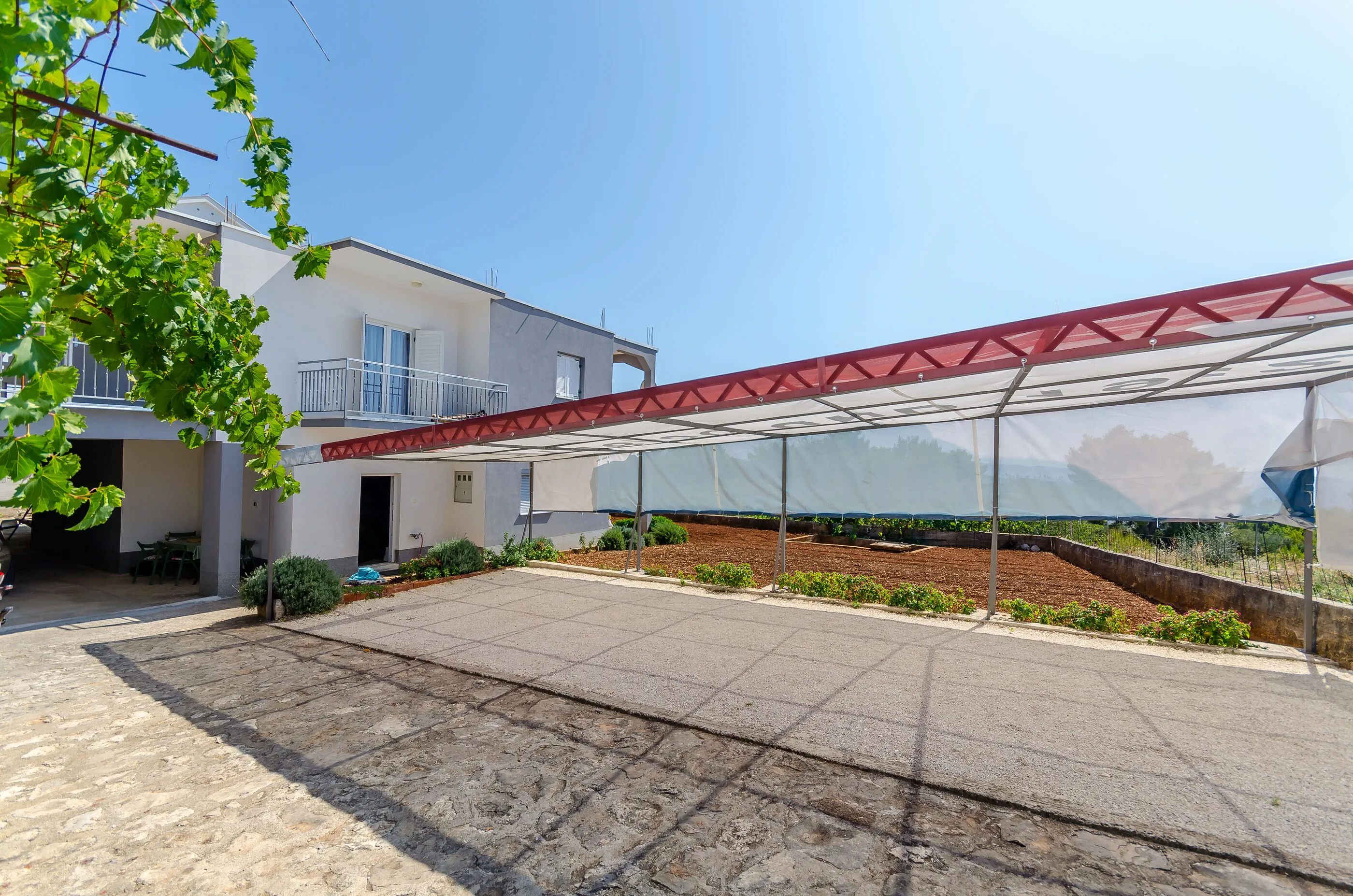 Apartment Markovic Seget Donji