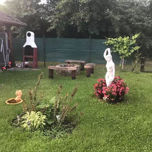 Magnólia Apartmanház Balatonfüred 004 kép