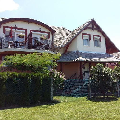 Éva Apartmanház Gyenesdiás  3