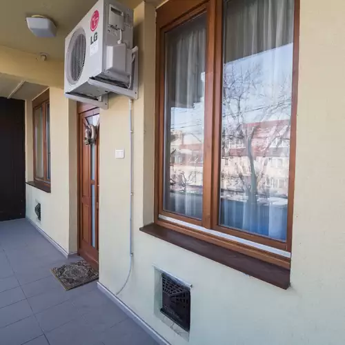 Lujzi Apartman Eger 012 kép