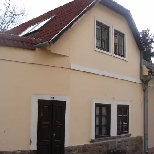 Bakos Apartman Eger 002 kép