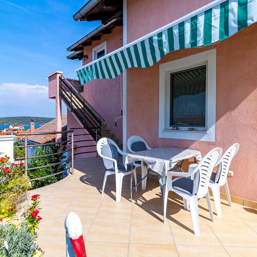 Apartmanok Parkolóhellyel Bilice, Krka - 13545 Bilice  4