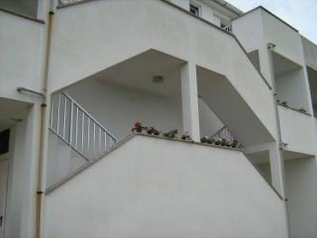 Apartmanok Parkolóhellyel Povljana, Pag - 12169 Povljana