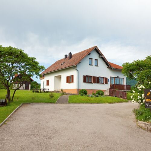 Apartments And Rooms With Parking Space Smoljanac, Plitvice - 14023 Smoljanac