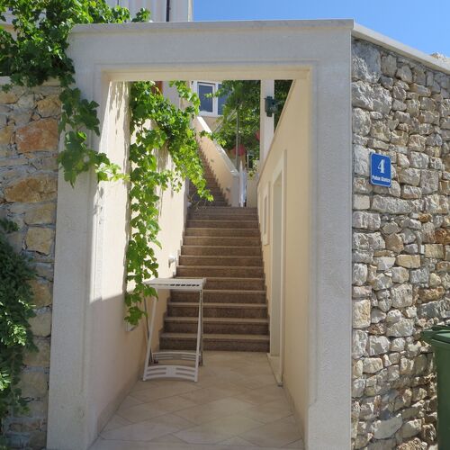 Apartmanok A Tenger Mellett Bol, Brac - 13665 Bol  3