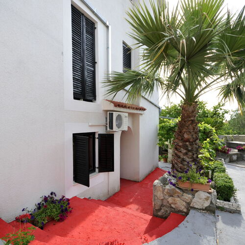Apartmanok Parkolóhellyel Okrug Donji, Ciovo - 13732 Okrug Donji  3