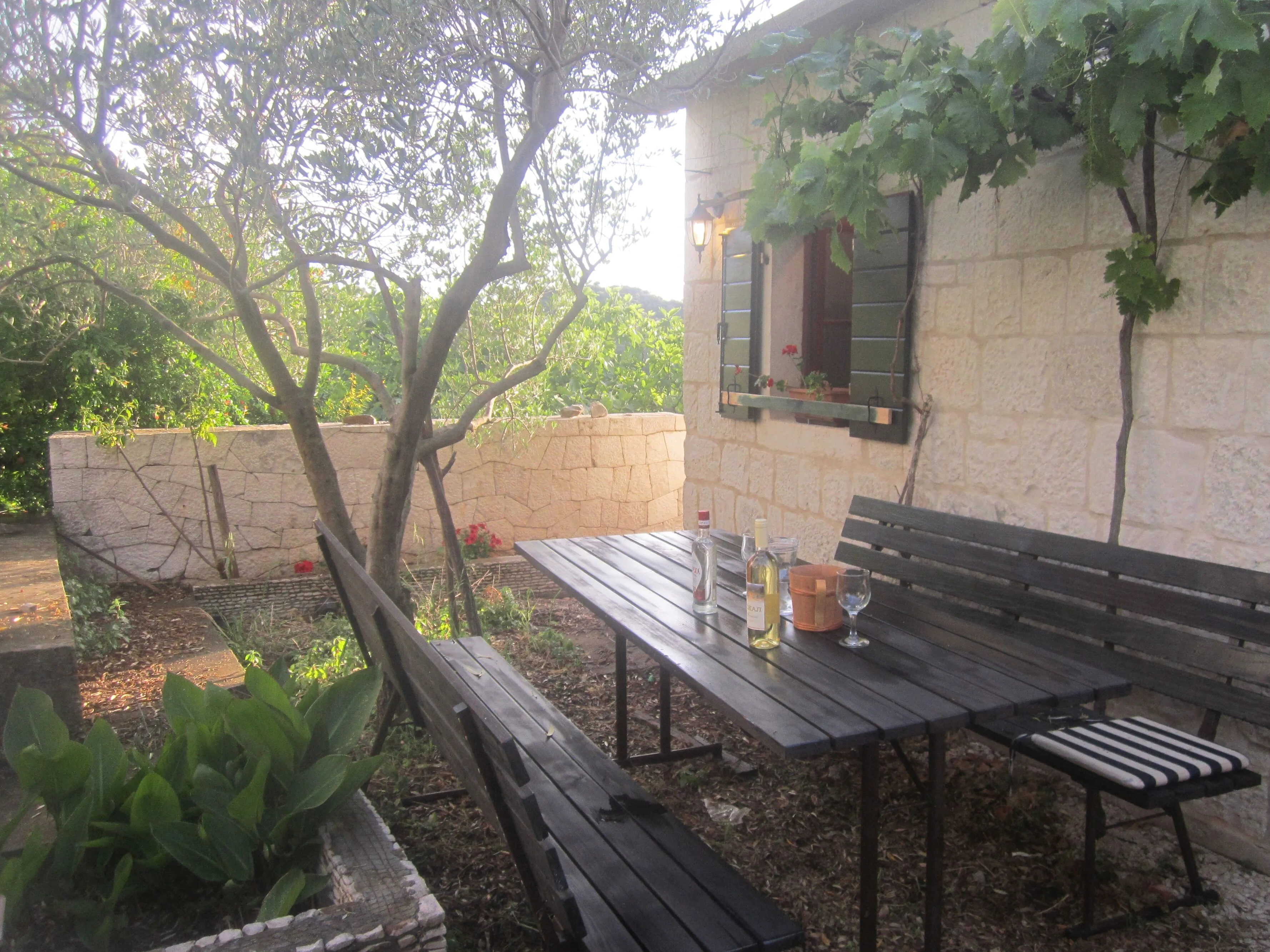 Apartmanok Parkolóhellyel Okrug Donji, Ciovo - 13732 Okrug Donji