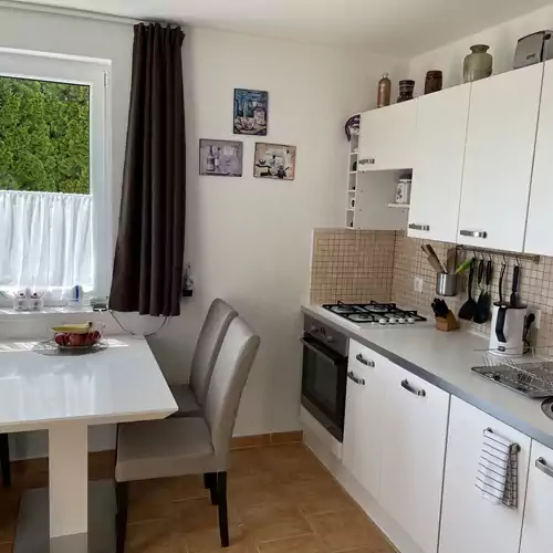 Megálmodta-Lak Apartmanház Balatonfűzfő 055 kép