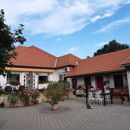 Urban Apartman Hatvan-Zagyvaszántó 012 kép