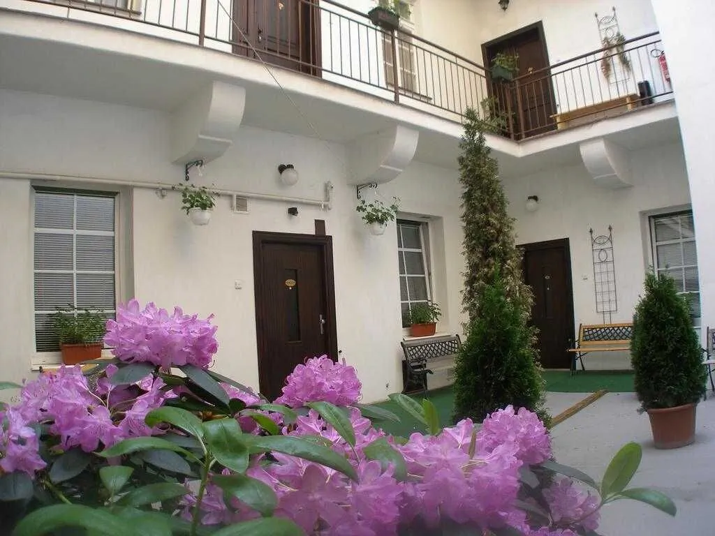 Biskupský dvůr Davids Apartments Praha