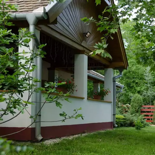Rigó Vendégház és Rendezvényterem Gyopárosfürdő 019 kép