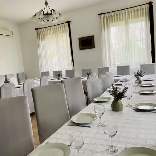 Rigó Vendégház és Rendezvényterem Gyopárosfürdő 027 kép