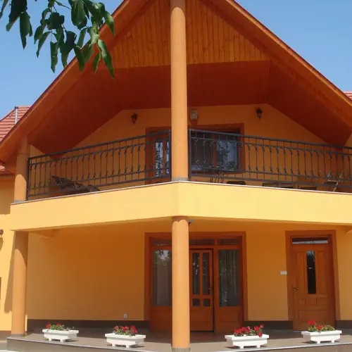 Vend&eacute;gh&aacute;z