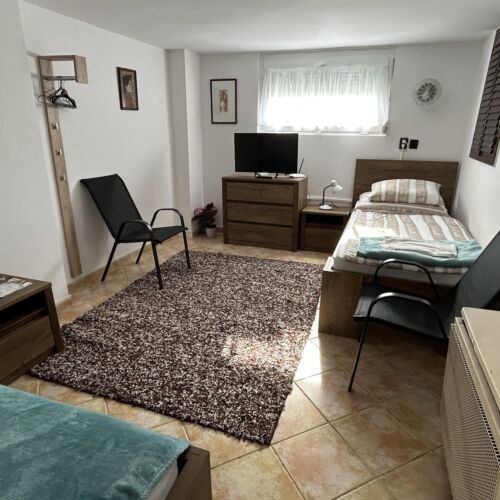 Kamilla-lak Vendégház Baja