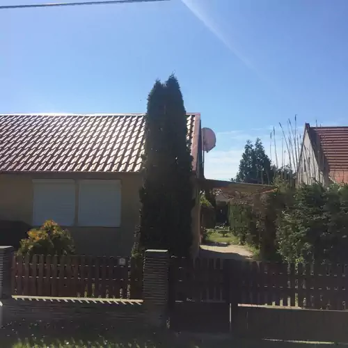 Klári Nyaralója Balatonmáriafürdő 002 kép