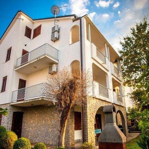 Apartmani Kristina Malinska  2
