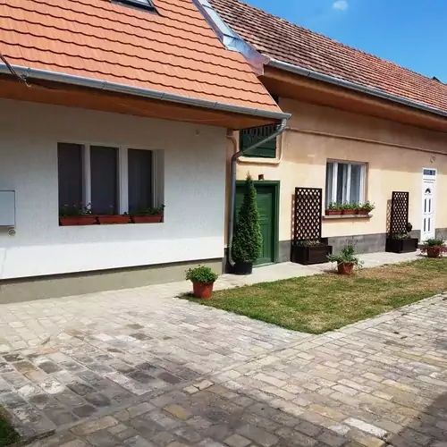 Mediterrán Apartmanház Kecskemét 002 kép