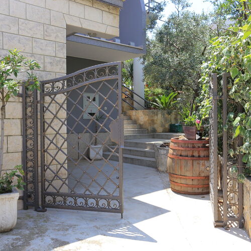 Apartmanok és Szobák Parkolóhellyel Trogir - 4814  3