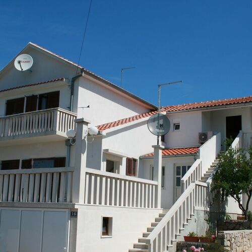 Apartmanok Parkolóhellyel Jezera, Murter - 5079 Jezera