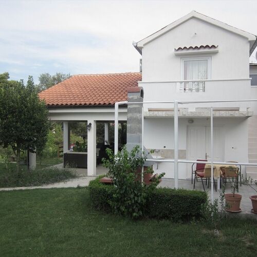 Apartmanok Családok Részére Medencével Mundanije, Rab - 5076 Mundanije  2