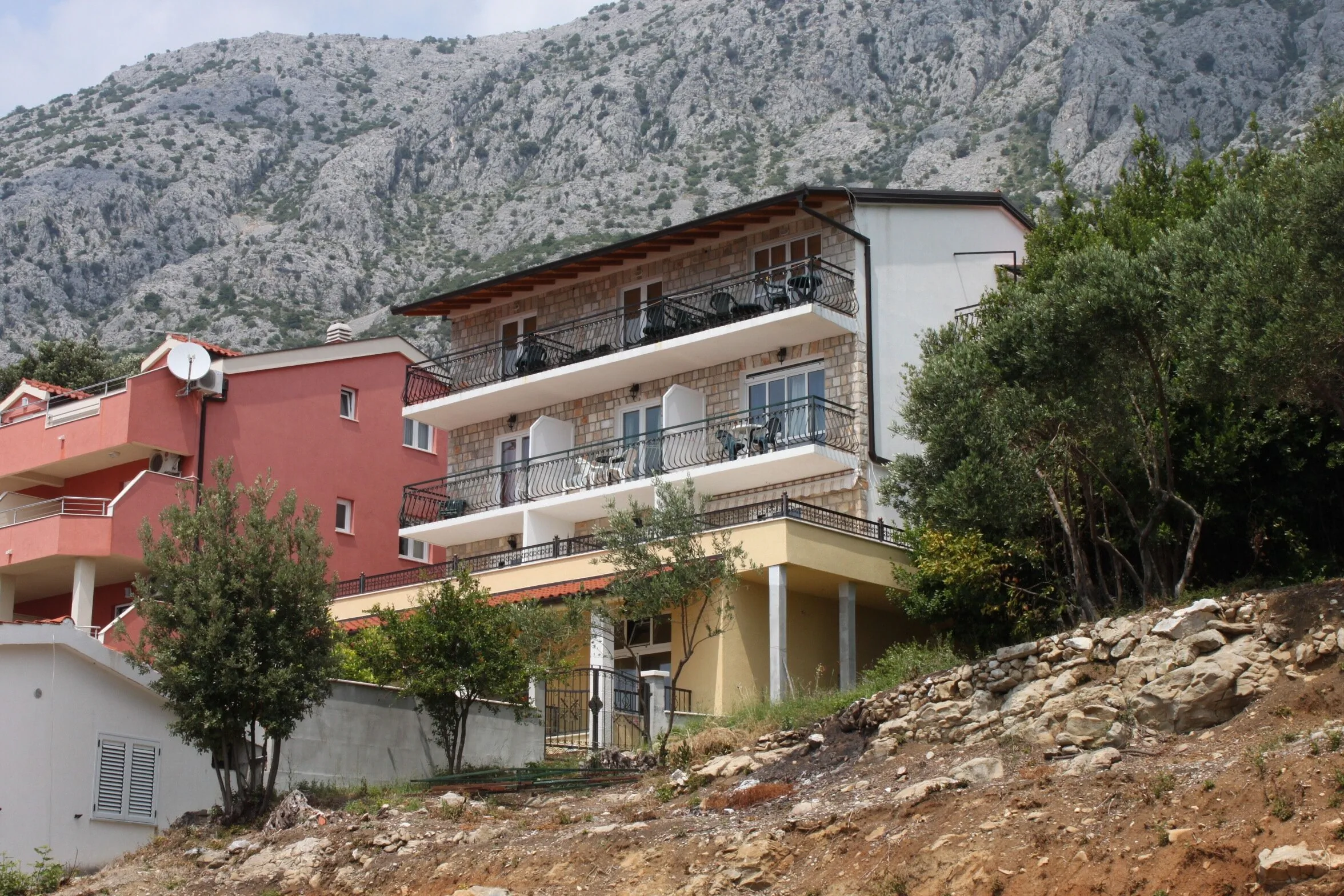 Apartmanok Parkolóhellyel Zivogosce - Porat, Makarska - 6700 Živogošće - Porat