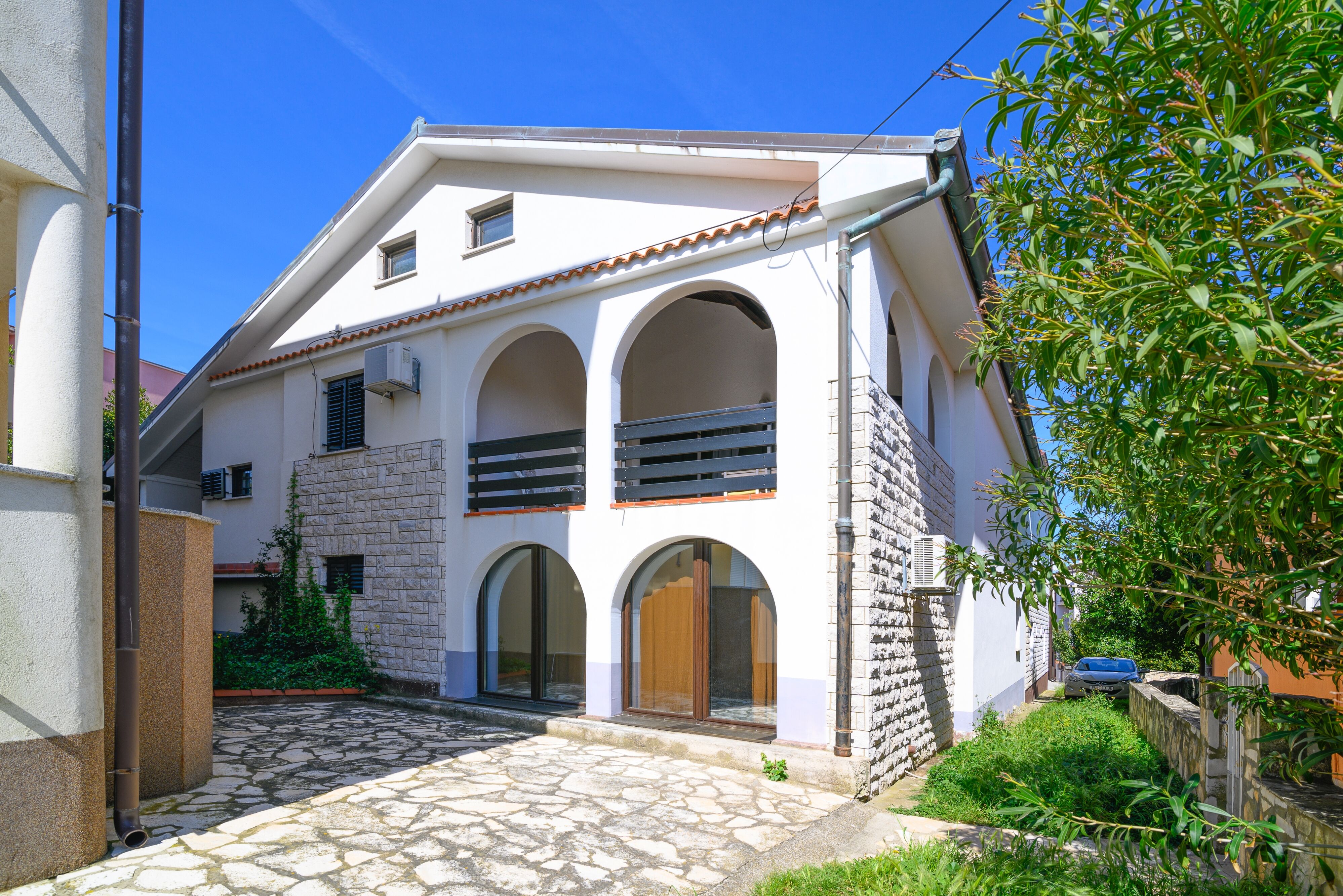 Apartmanok Parkolóhellyel Premantura, Medulin - 2228 Premantura