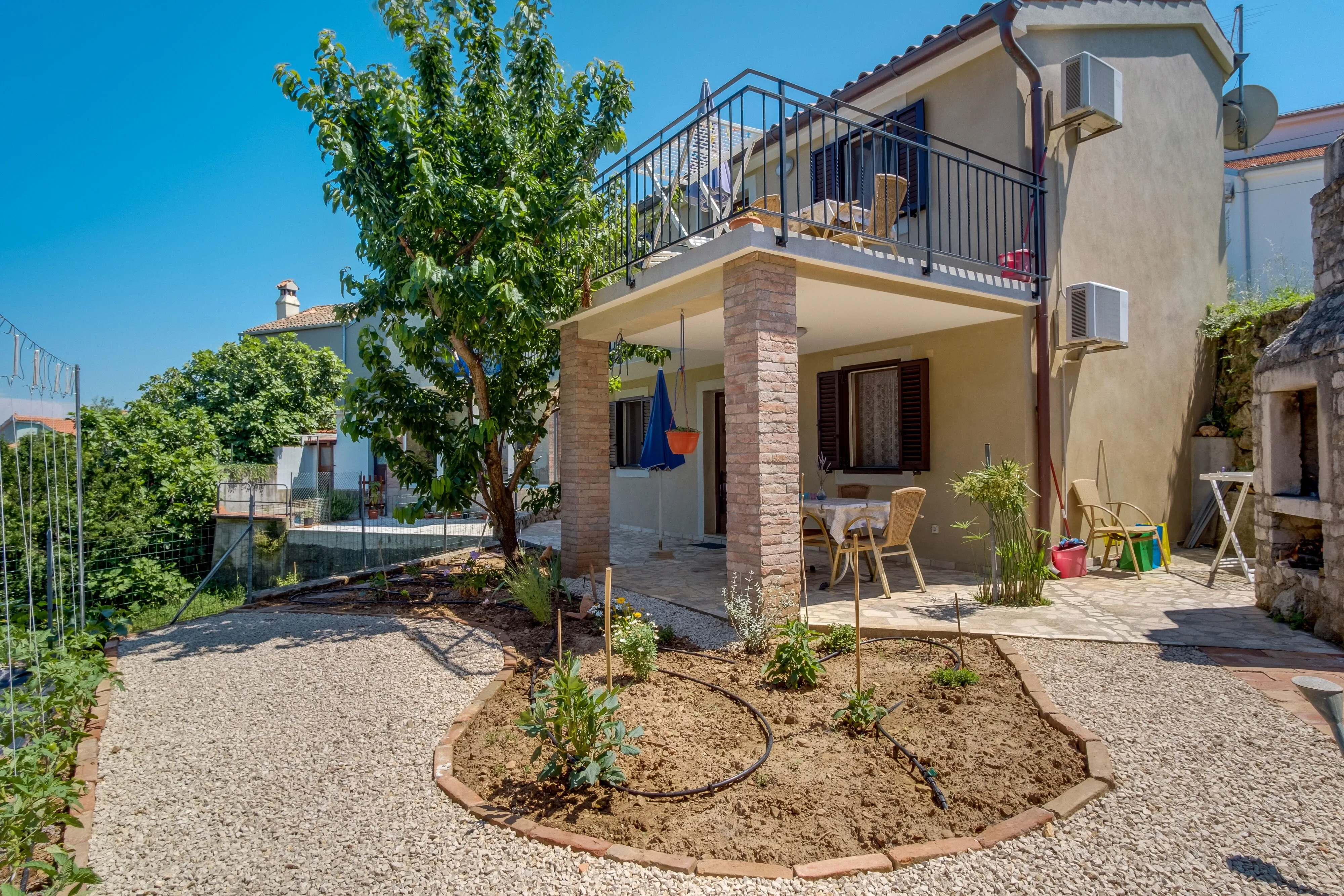 Apartments By The Sea Nerezine, Lošinj - 2519 Nerezine