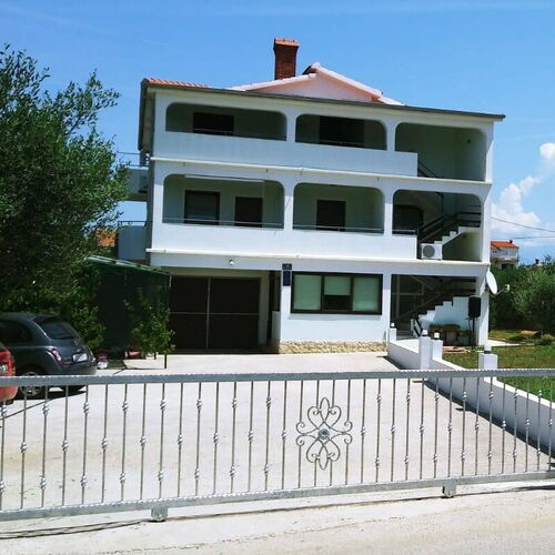 Apartmanok Medencével Vrsi - Mulo, Zadar - 14250 Vrsi - Mulo  2